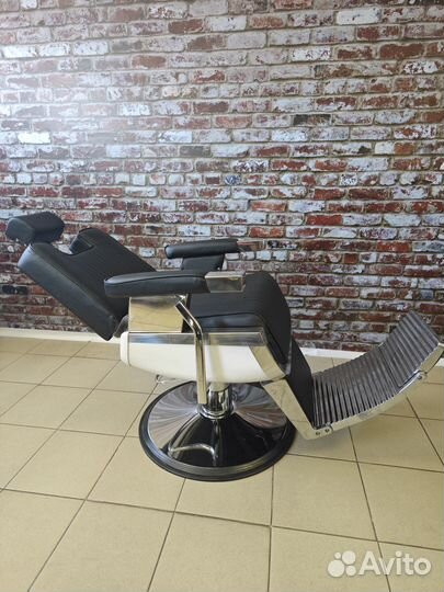 Барбер кресло Томми Барбер Стайл