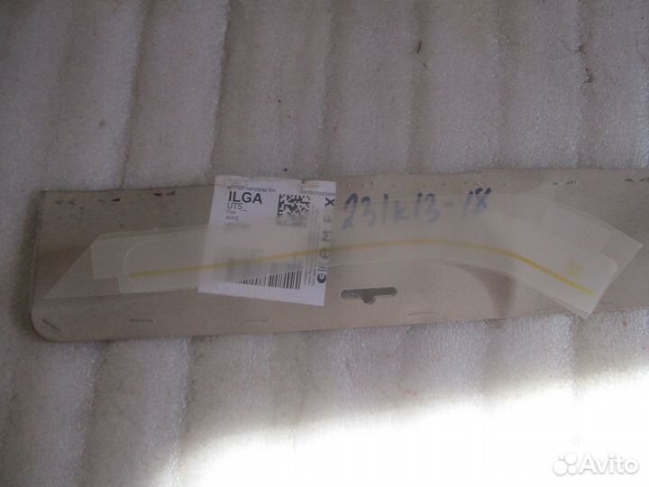 Наклейка антигравийная порога правая Ford Fiesta