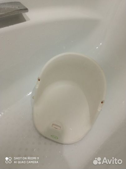 Happy Baby Сиденье для ванны Favorite со съемным б