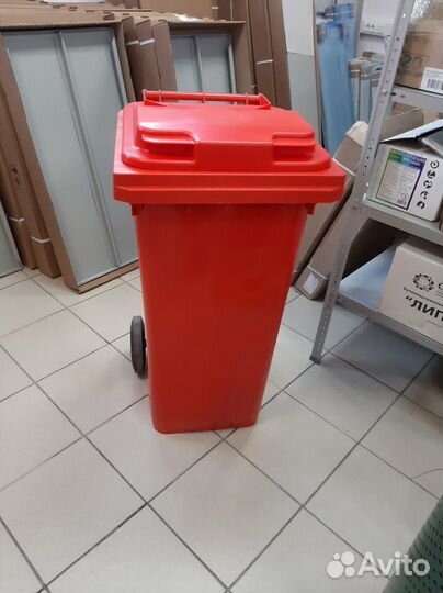 Контейнер для мусора 120л