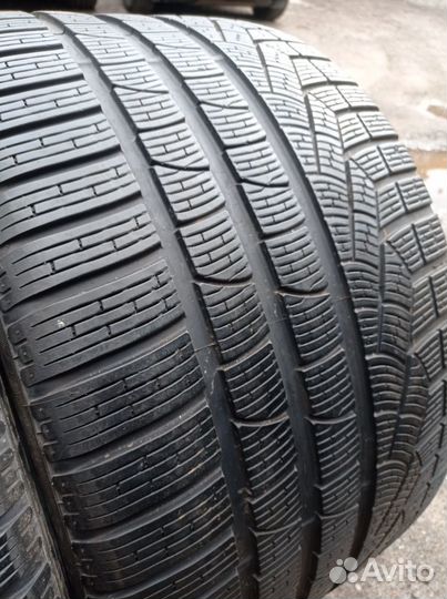 Pirelli Winter Sottozero 240 Serie II 335/30 R20