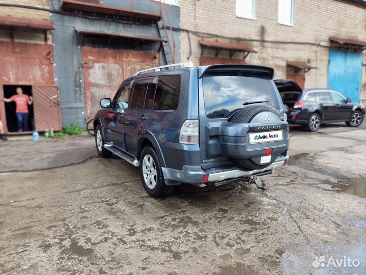 Mitsubishi Pajero 3.8 AT, 2008, 342 000 км