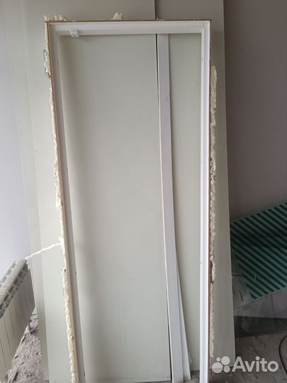 Двери межкомнатные с коробкой деревянные бу