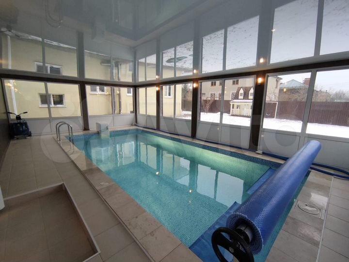 Дом 291 м² на участке 12 сот.