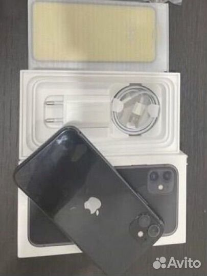 iPhone 11 Ru/a