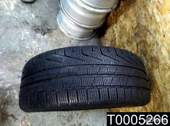 Pirelli Winter Sottozero 245/45 R18 96T