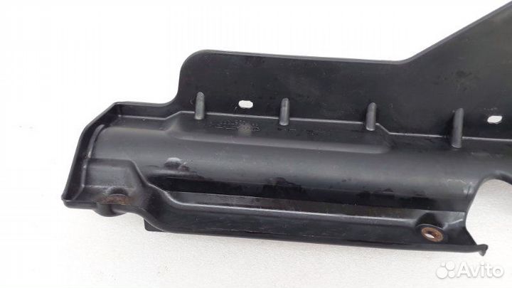 Дефлектор радиатора левый Kia Optima TF G4KD 2012