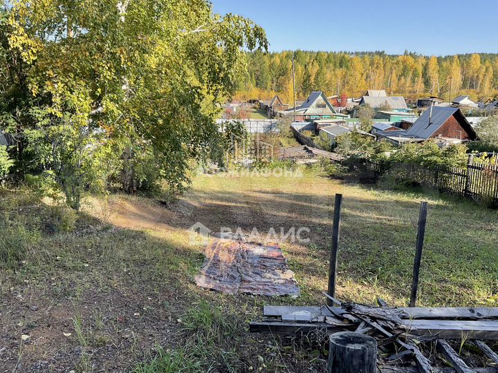 Дом 30 м² на участке 11 сот.