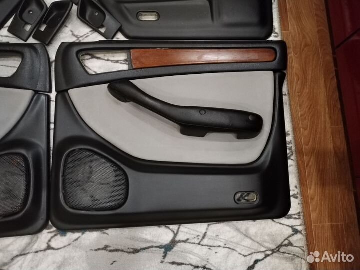 Дверные карты волга 31105 селеста