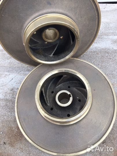 Продам крыльчатку водяного насоса