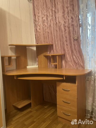 Компьютерный стол бу