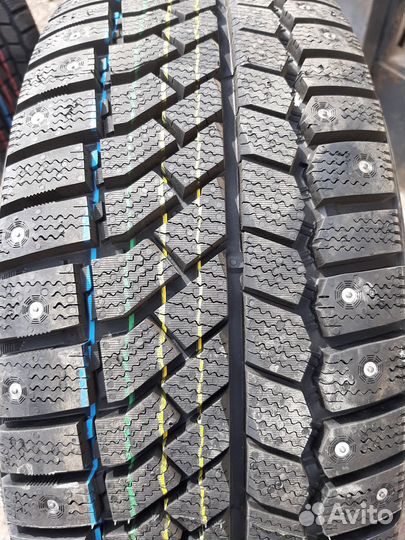 Viatti Brina Nordico V-522 215/50 R17