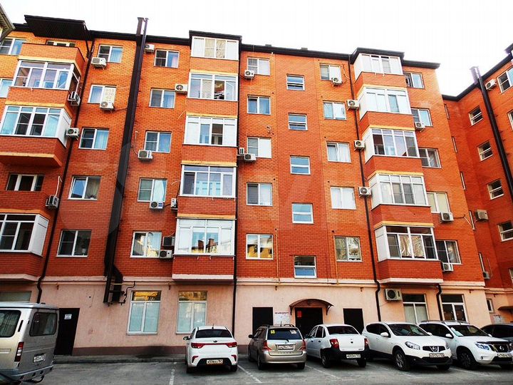 1-к. квартира, 37 м², 3/6 эт.