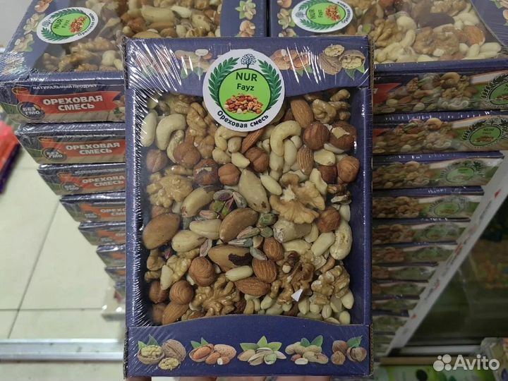 Смесь орехов и сухофруктов 500 гр