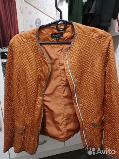 Бомбер курточка женская