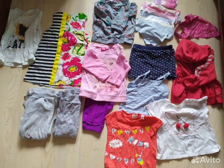 Пакет одежды на девочку 2-3 года