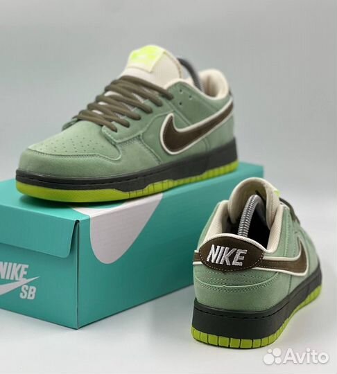 Кроссовки женские Nike Dunk Low