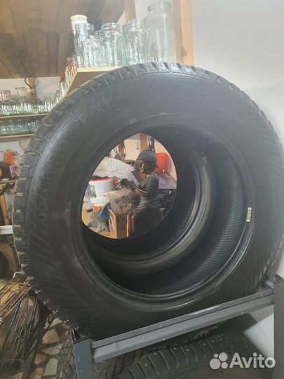 Gislaved Nord Frost 200 SUV 265/60 R18