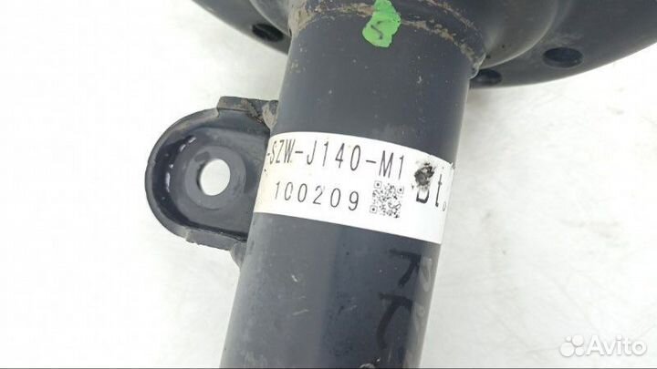 Стойка передняя правая Honda Stepwgn RK5 2012