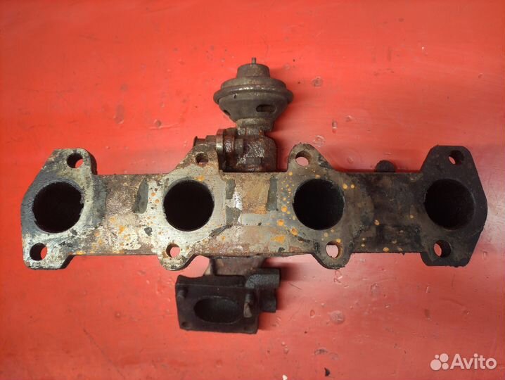 Выпускной коллектор Alfa Romeo 156 1.9 дизель JDT