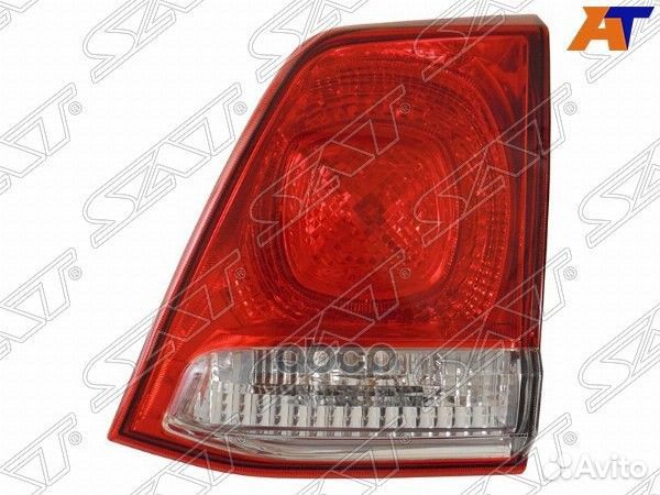 Фонарь в крышку багажника toyota land cruiser 200
