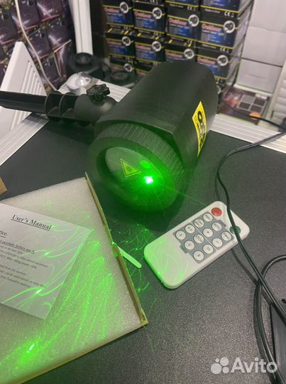 Уличная фасадная праздничная лазерная подсветка