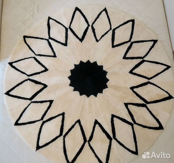 Ковер из мутона