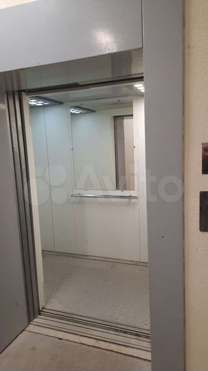 Машиноместо, 14 м²
