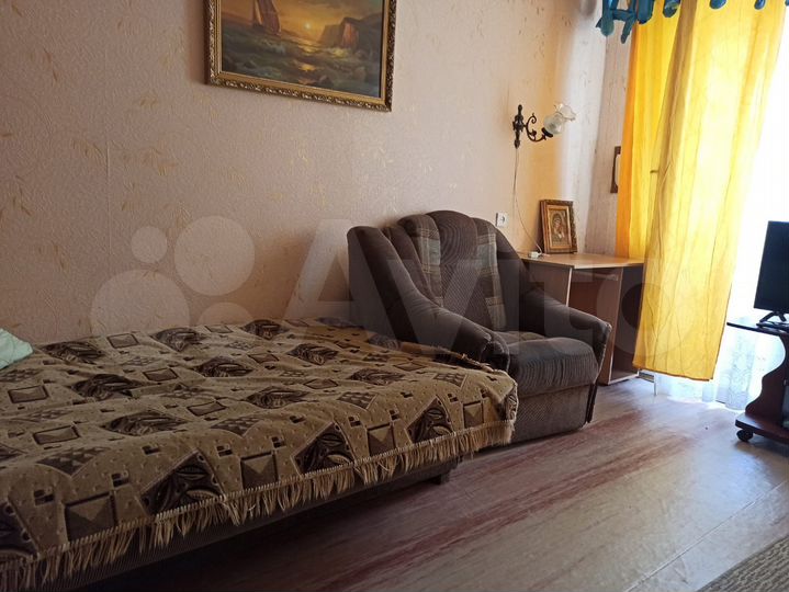 2-к. квартира, 50 м², 4/9 эт.