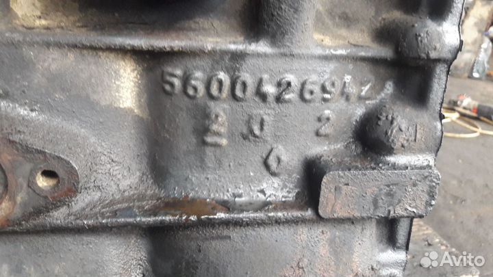 Блок двигателя Рено Премиум dci 420