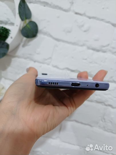 Телефон Samsung A 32