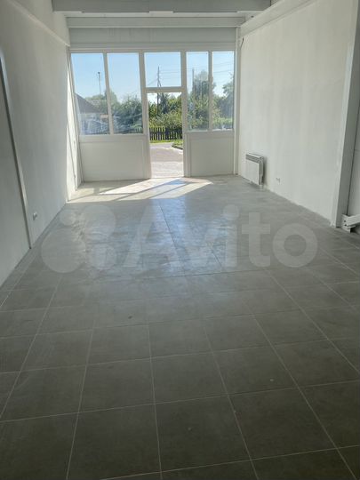 Торговая площадь, 70 м²