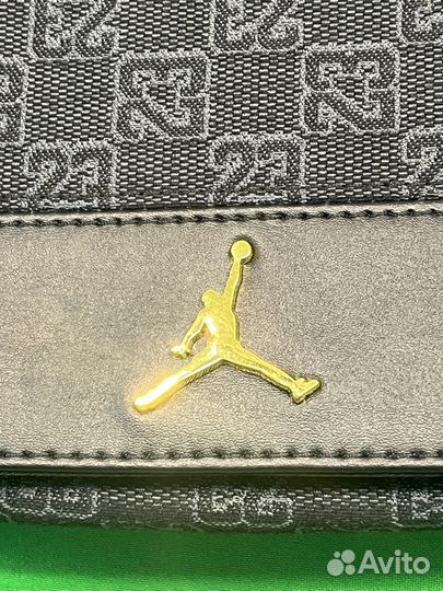 Сумка Jordan через плечо
