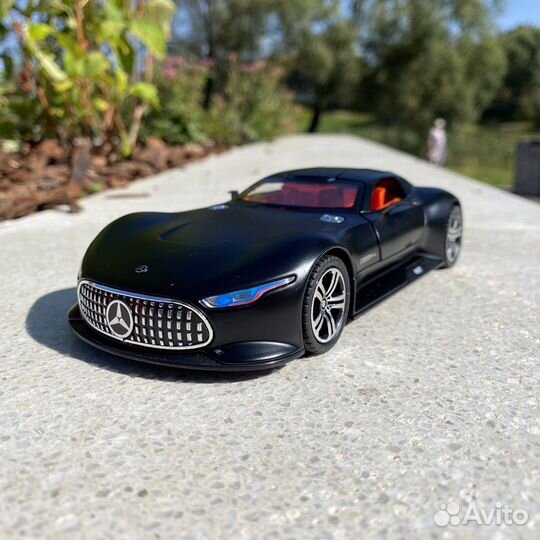 Модель Mercedes-Benz AMG Vision Gran Turismo