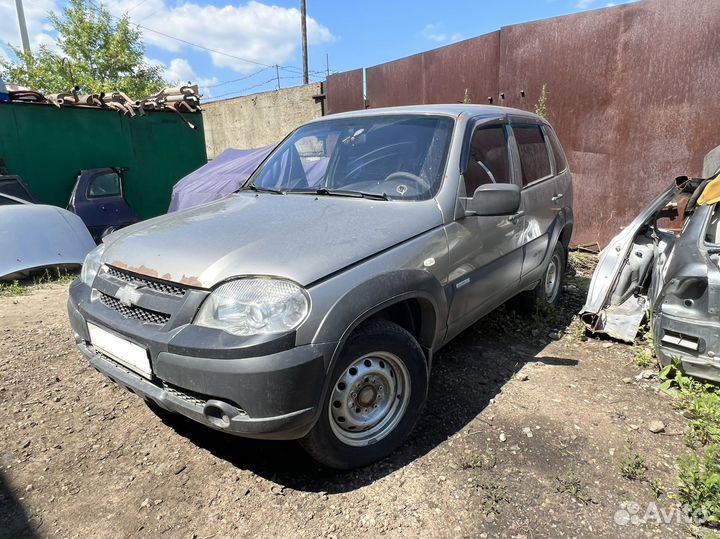 Разбор Нива Шевроле