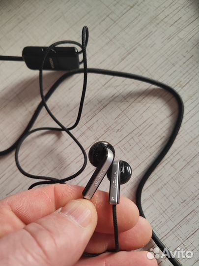 Микронаушники