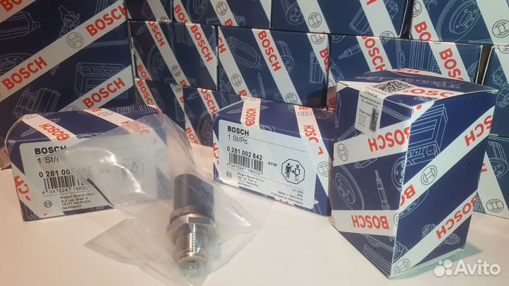 Bosch 0281002842 Датчик давления топлива Mersedes