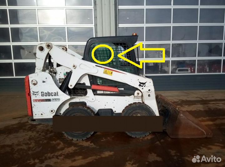 Стекло боковое форточка 7261610 для Bobcat S530