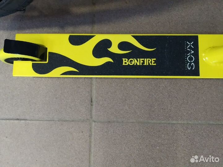 Самокат трюковой xaos 100 мм Bonfire