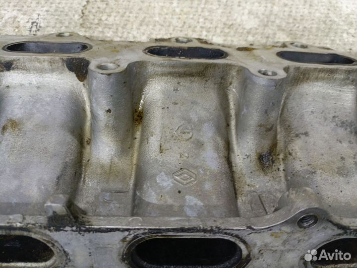 Впускной коллектор Renault K4M Megane 2