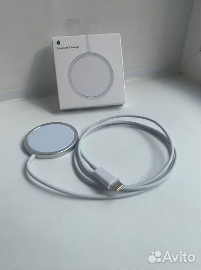 Apple magsafe charger / беспроводная зарядка Apple