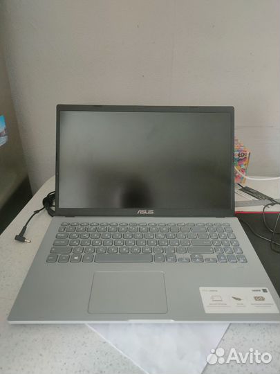 Ноутбук asus