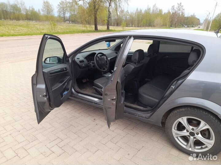 Opel Astra 1.6 AMT, 2005, 265 400 км