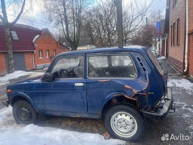 LADA 4x4 (Нива) 1.7 МТ, 2010, битый, 140 000 км