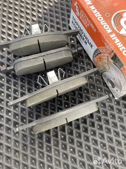 Тормоные колодки opel astra, LADA X-Ray, Мазда