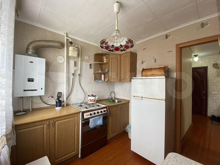 2-к. квартира, 42 м², 3/4 эт.