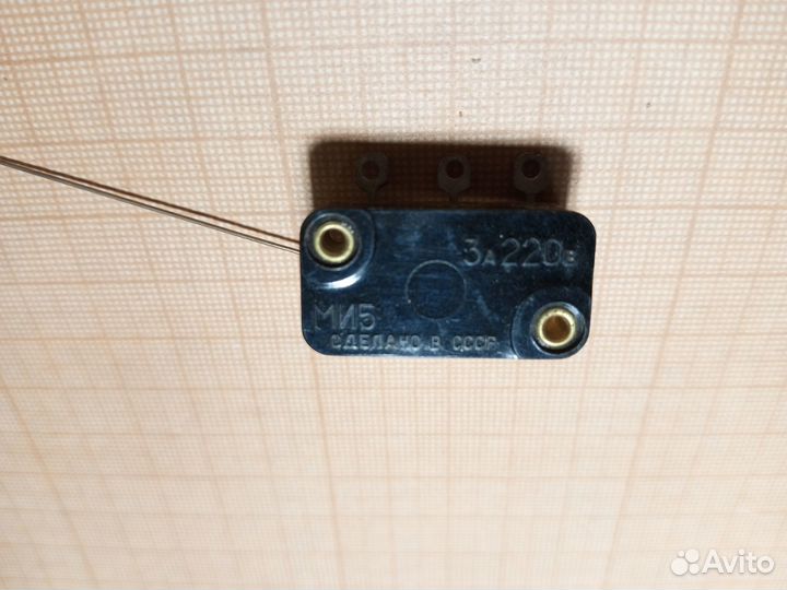 Микропереключатель концевик ми5