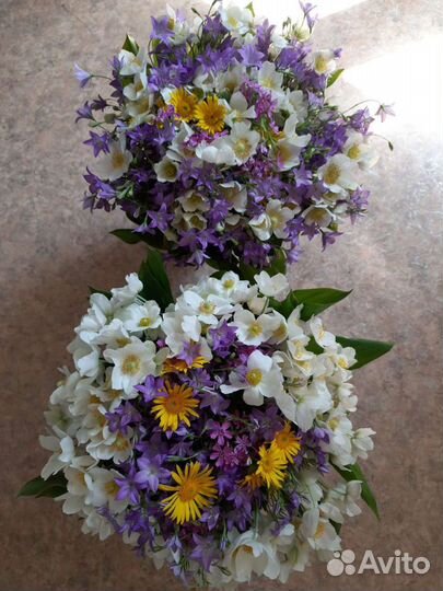 Букеты из садовых цветов