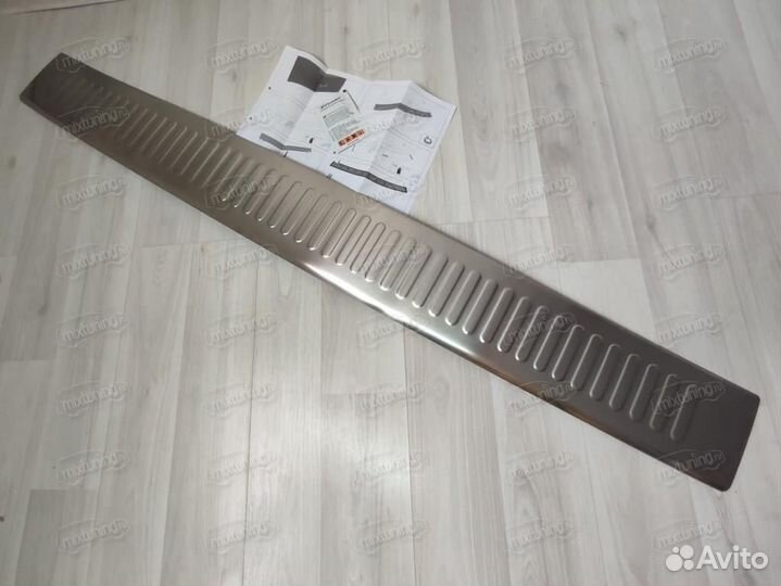 Накладка на задний бампер Mercedes Vito W638 96-03