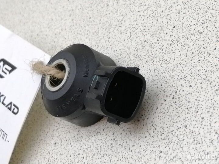 Датчик детонации Nissan Primera P11E QG16DE